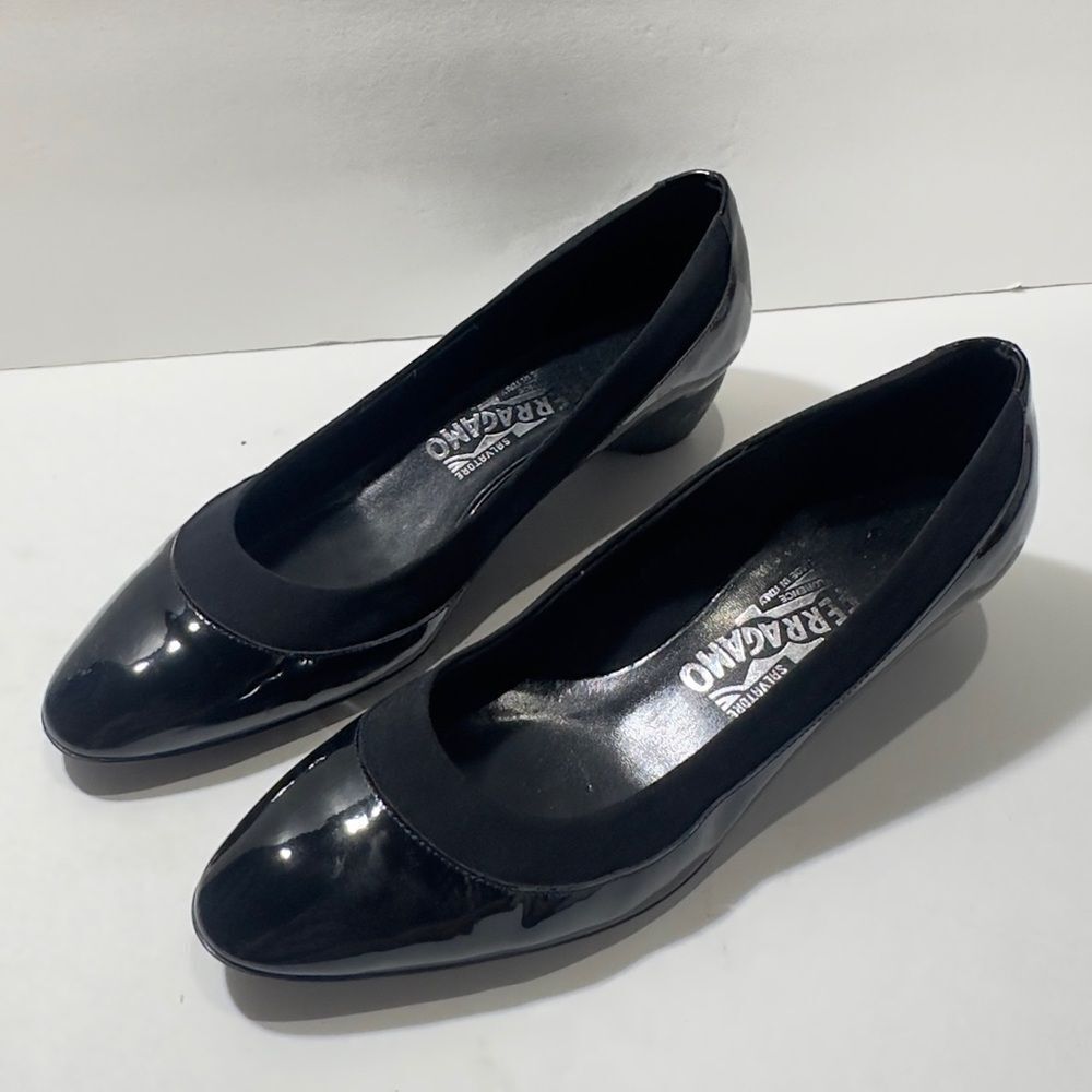 FERRAGAMO Black Patent Leather Shoes
